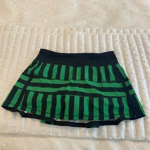 LuLulemon skirt